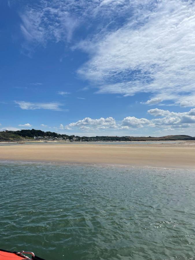 Sunny Corner, Padstow. Spacious 3 Bedrooms, 2.5 Bathrooms, Parking, Garden. Bagian luar foto